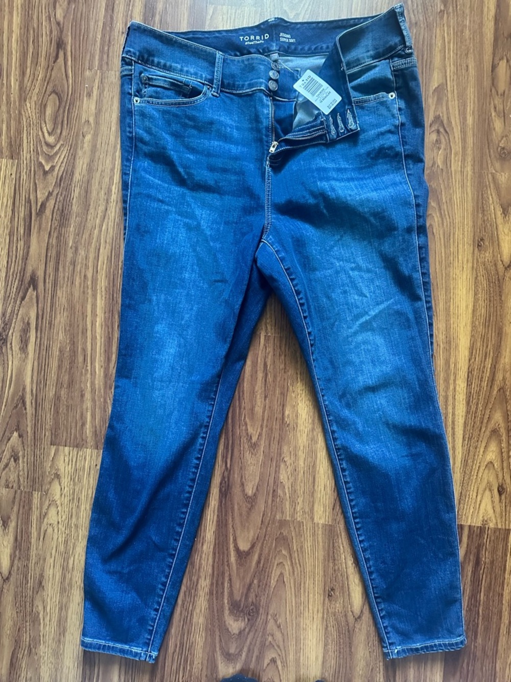 torrid Women's Medium Blue Skinny Jeans